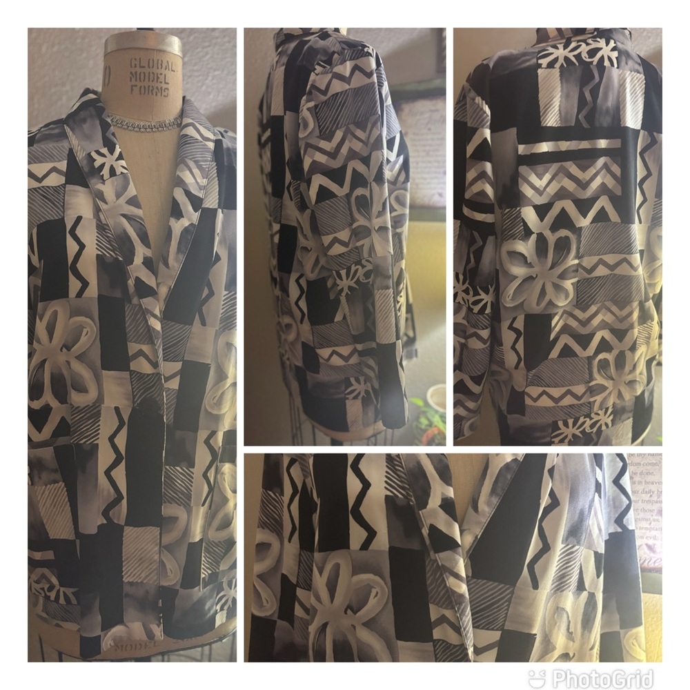Vintage Monochrome Patterned Women's Blazer